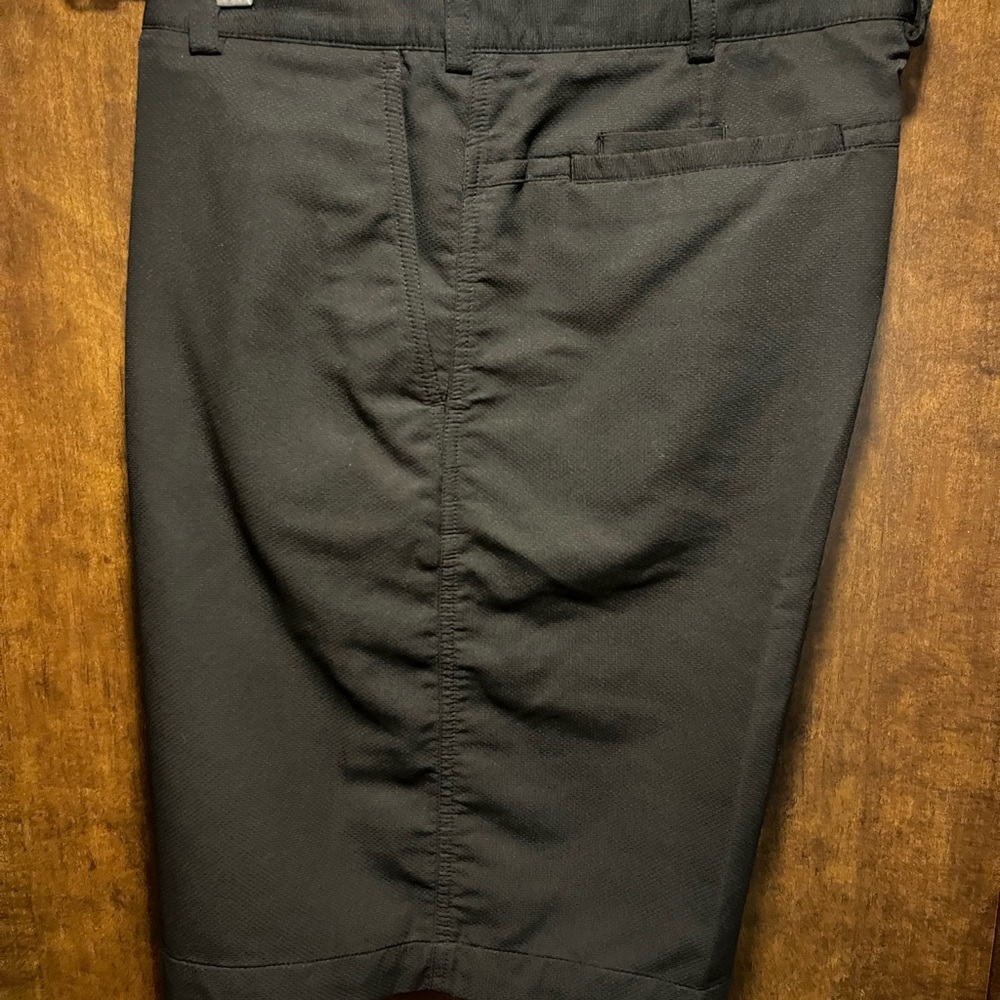 Mens Nike Golf Shorts size 36